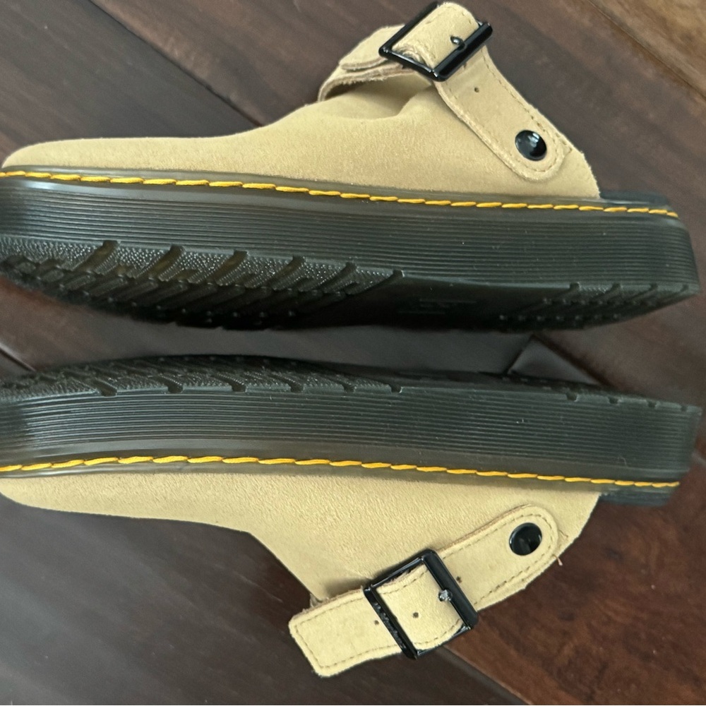 Dr. Martens Carlson Slingback Mule New View 4